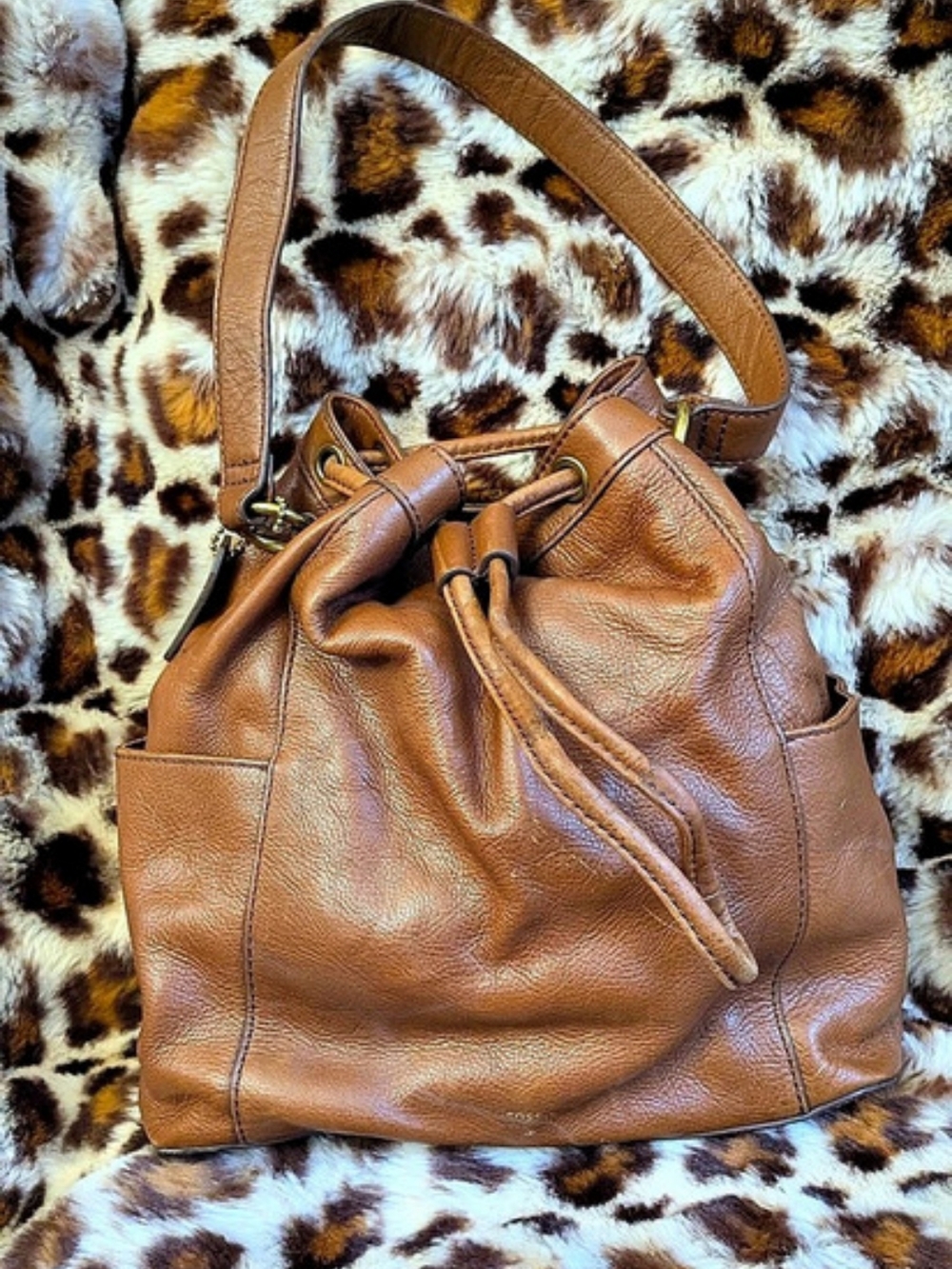 Fossil Cooper Bucket Bag Brown Shoulder Bag